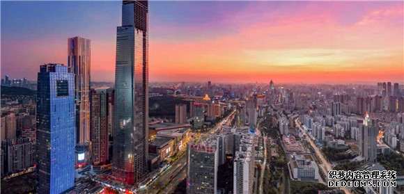 中国南宁市委员会关于制定南宁市国民经济