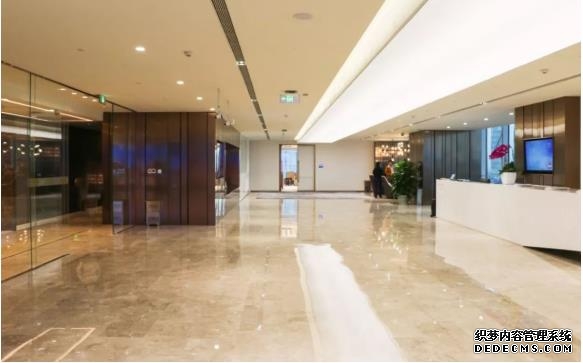 南山区恒裕前海金融中心地铁口的办公场地推荐